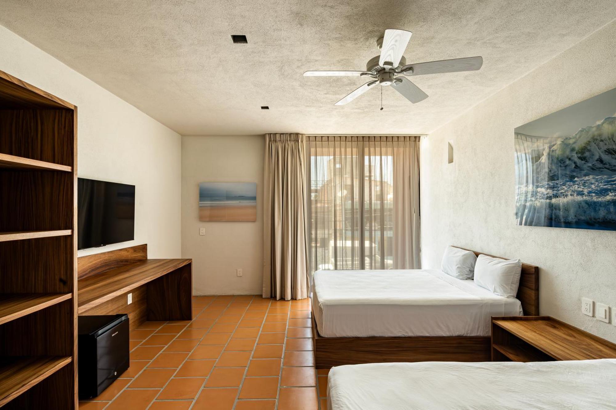 Hotel Aurelia Сан Патрисио Мелаке Екстериор снимка