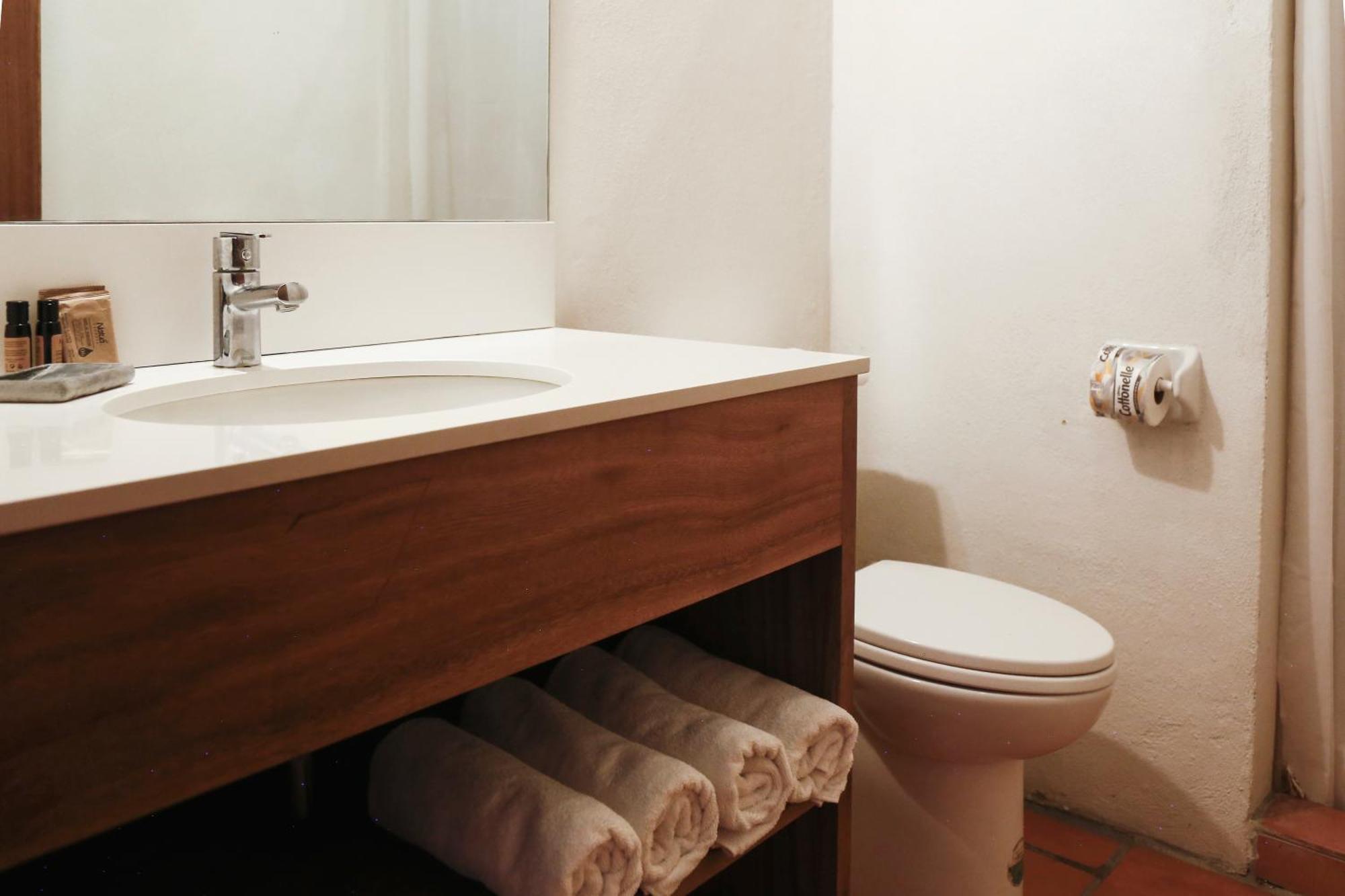 Hotel Aurelia Сан Патрисио Мелаке Екстериор снимка
