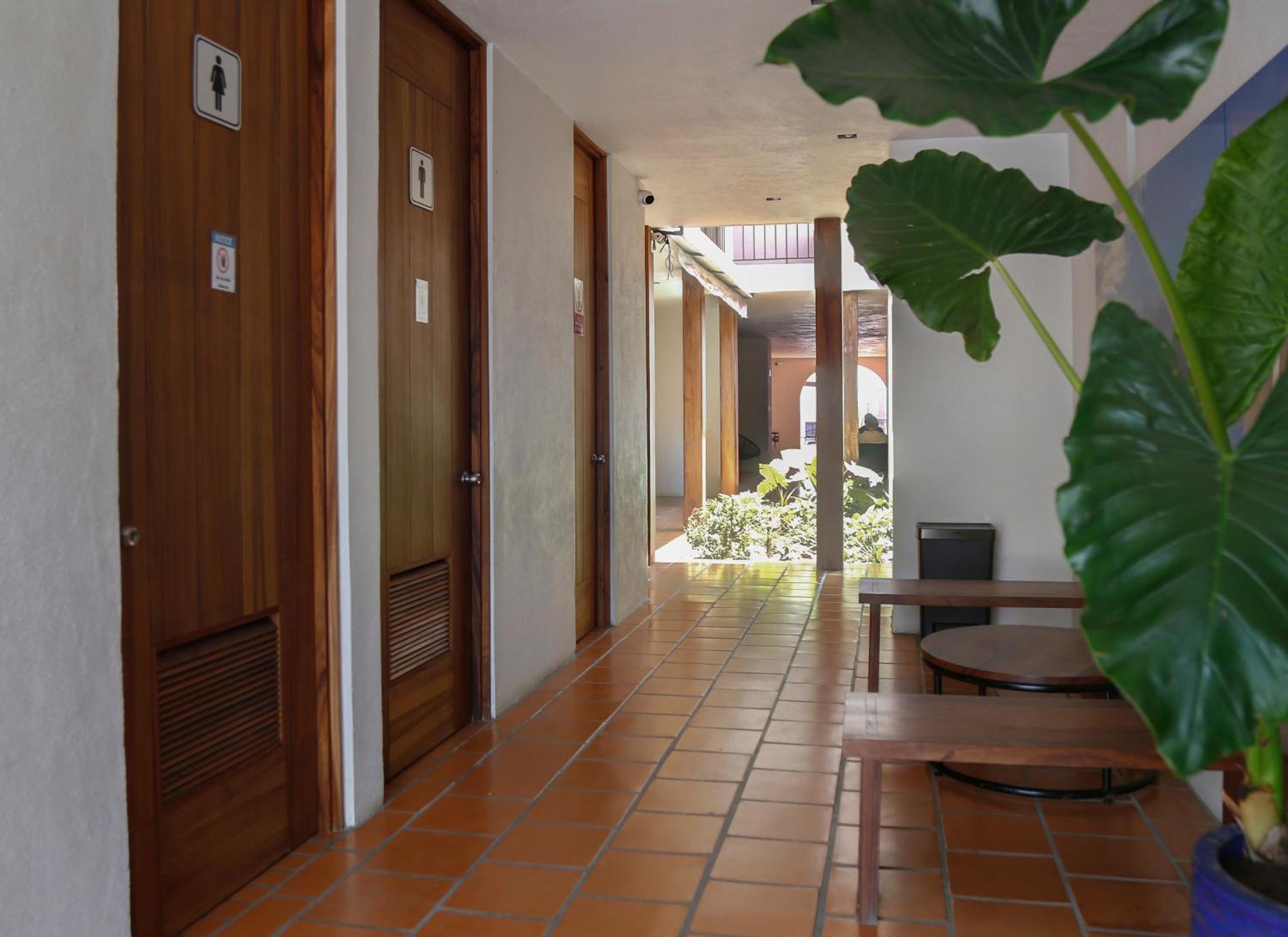Hotel Aurelia Сан Патрисио Мелаке Екстериор снимка