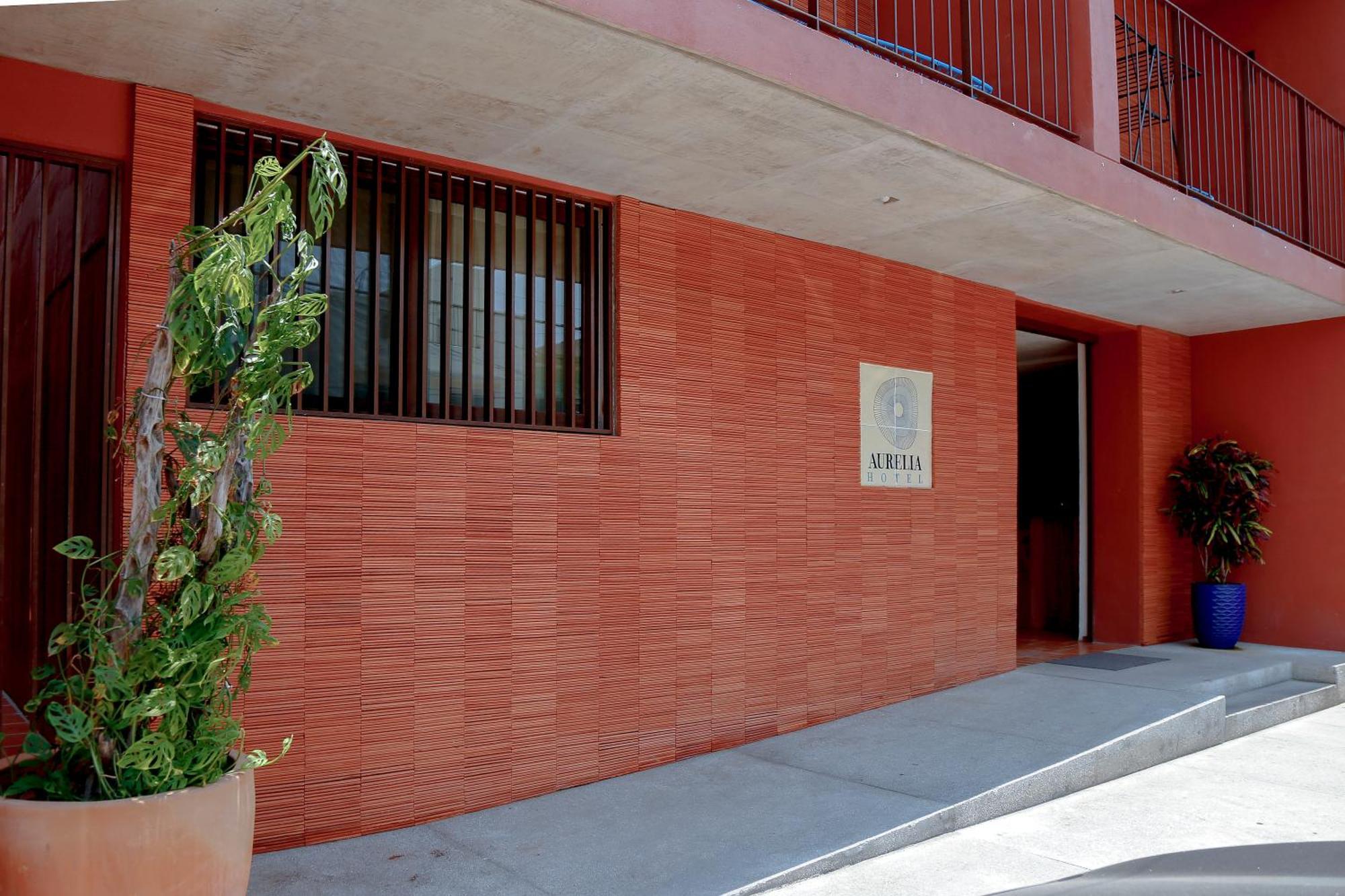 Hotel Aurelia Сан Патрисио Мелаке Екстериор снимка